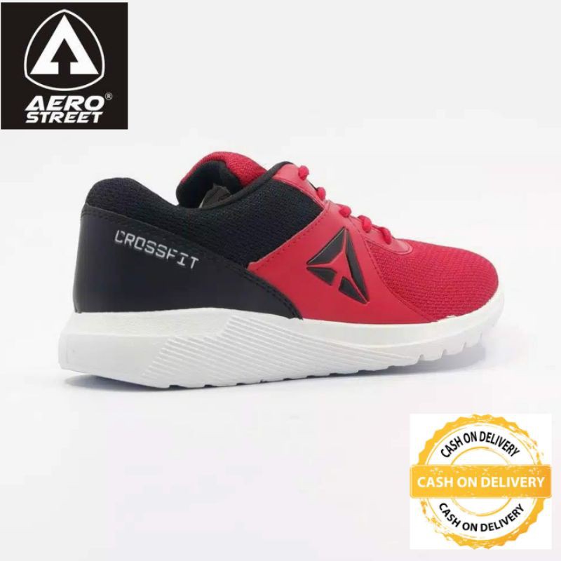 SEPATU RUNNING AERO STREET