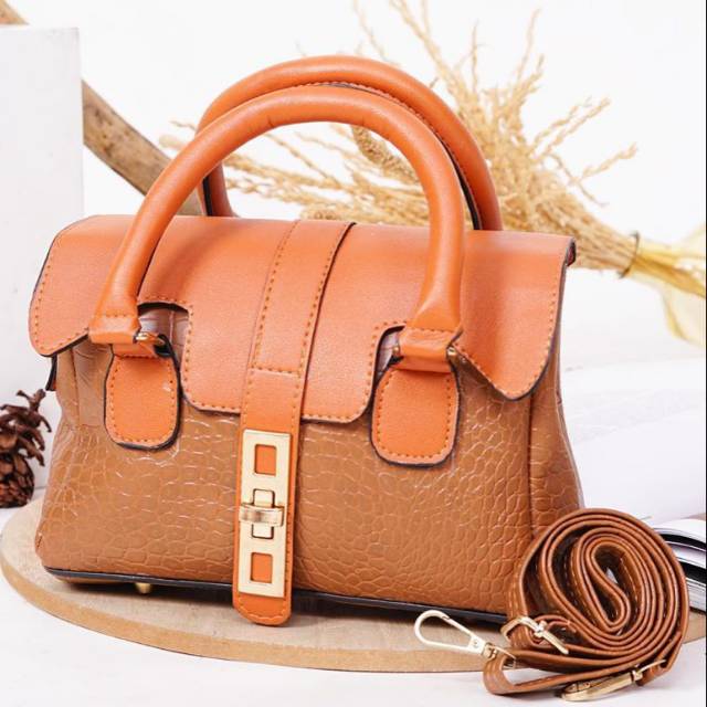 TAS CANTIK MODEL KEKINIAN