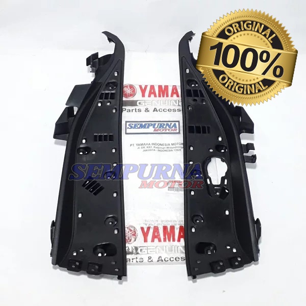 Dek Atas Bordes Board Footrest 2 Pijakan Kaki Set Kanan Kiri Aerox 155 100% Original ORI Yamaha YGP B65-F7488-00 B65-F7481-00