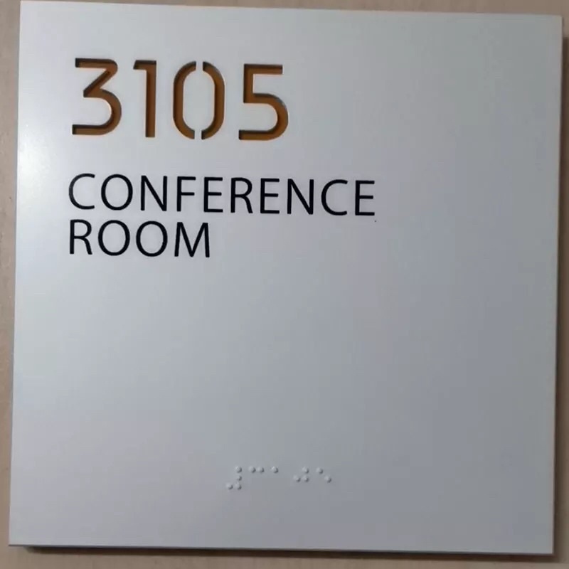 

Braille huruf tuna netra sign akrilik timbul sign tanda ruang nomor kamar