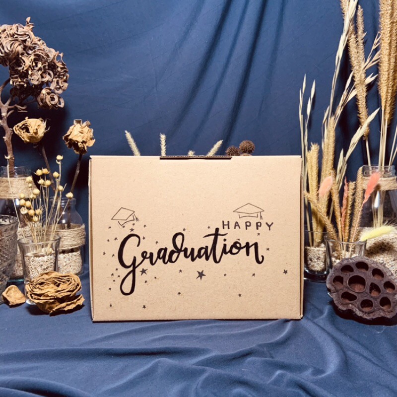 Custom Box Lettering / Hampers Lettering / Box Custom Lettering / Kado Wisuda Ulang Tahun