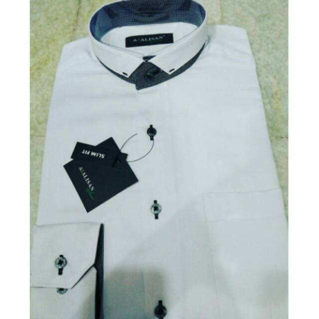 Alisan Polos Motif Kerah Koko Slimfit