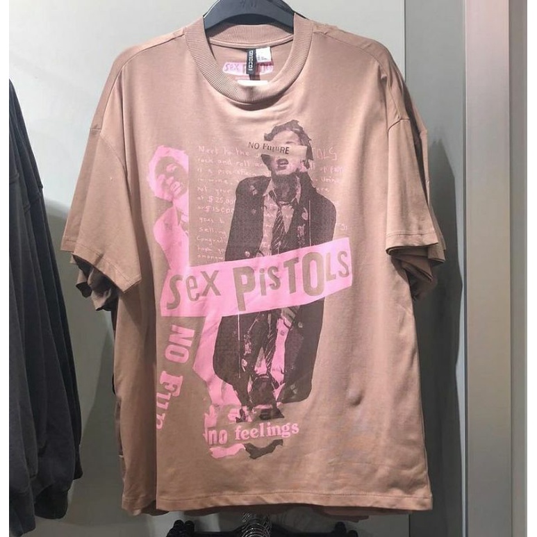(JASTIP) H&M TSHIRT SEX PISTOL OVERSIZED  BEST SELLER CAKEP ABIS / ORIGINAL STORE/ KAOS CEWEK UNISEX