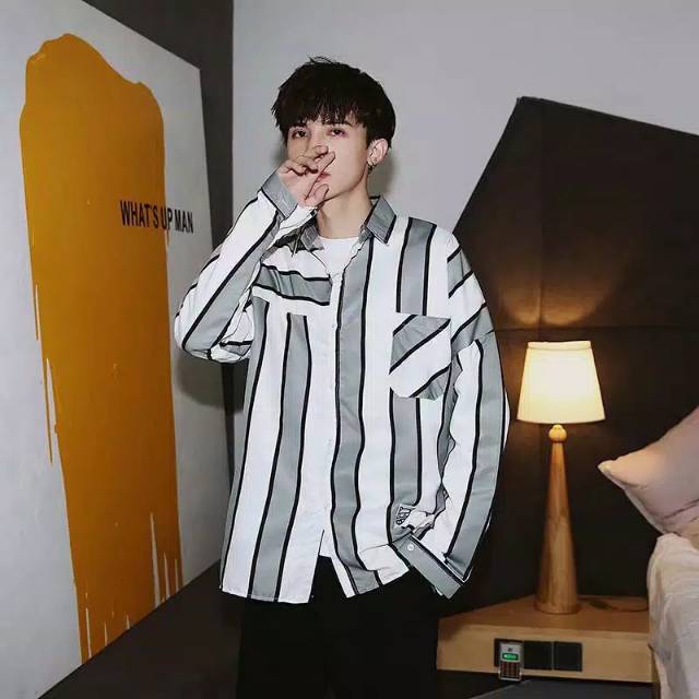 Kemeja pria import garis garis gaya korea