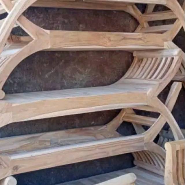 Bangku kursi Yuyu kayu jati