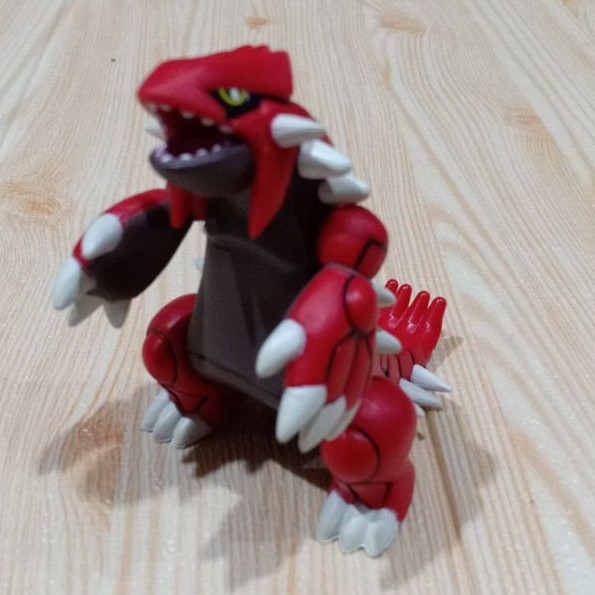 Pokemon  Figure Groudon