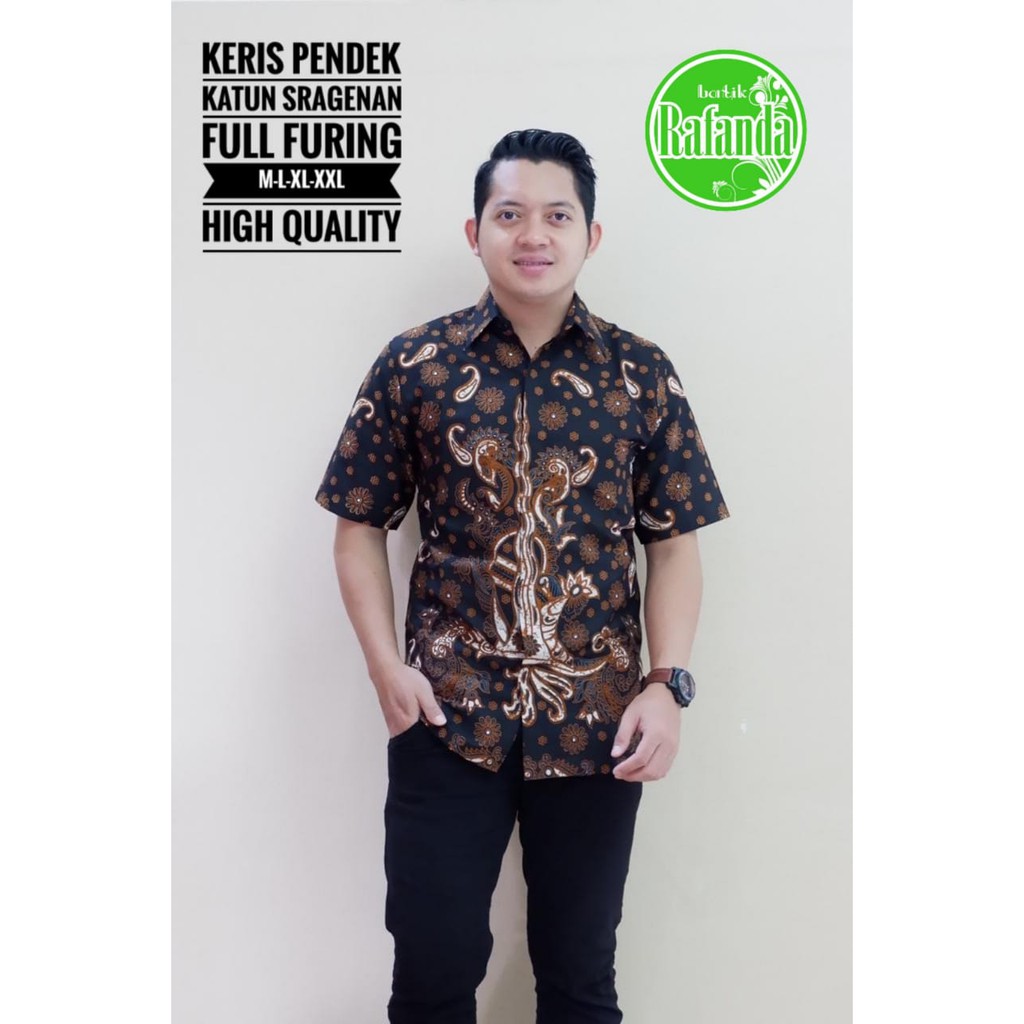 KERIS RAFANDA BATIKSOLOAMANAH KEMEJA BAJU BATIK PRIA SOLO LENGAN PENDEK PANJANG LAPIS FURING ATASAN BATIK PREMIUM MODERN KATUN HALUS ANGGARA MERAH PEKSI JODO CEMPAKA HIJAU KOKO MODANG NAVY ADI PRAKASA 2 ARFANA ANGGARA PARANG SEKTI PARANG SINAR NAVY PARANG