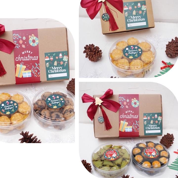 

TERBARU cookies box - isi 1 / 2 toples @250gr / HAMPERS HAMPER NATAL CHRISTMAS XMAS grosir