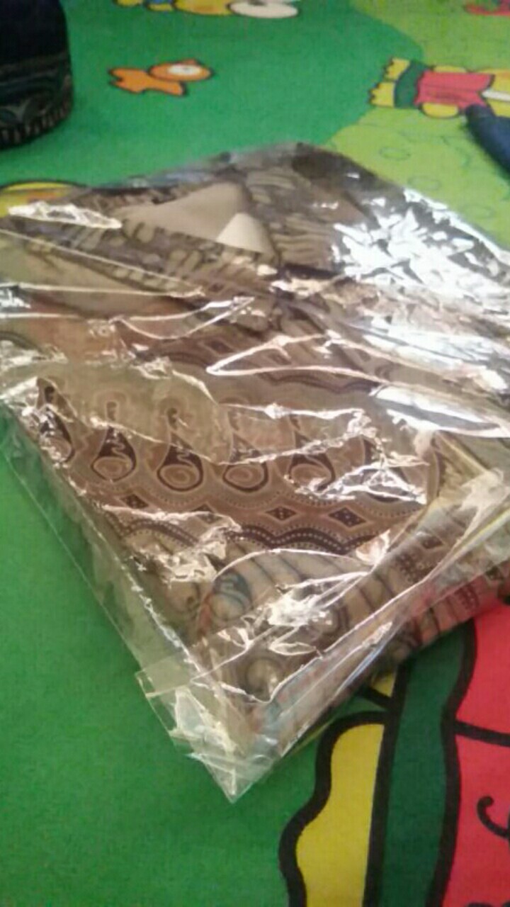 Kemeja Batik Pria Premium Lengan Panjang Premium Parang Seling Kusumo Hijau Terang 722114 Cap 72