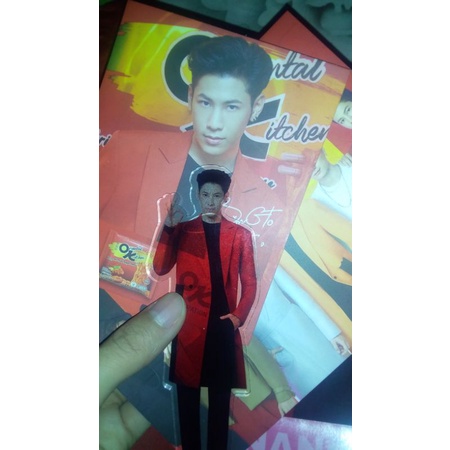 Stande mama OK + poscard Singto