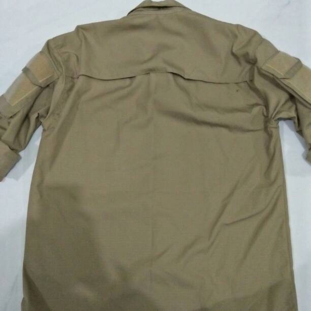 Kemeja Panjang Tactical Krem Gurun