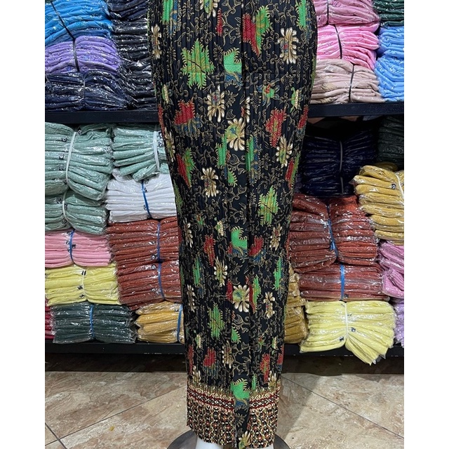 Bawahan Kebaya Murah Plisket