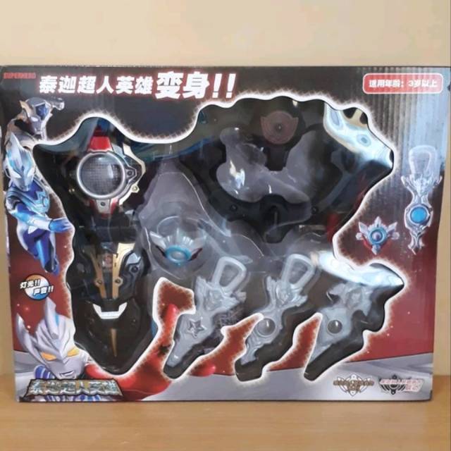 Mainan Anak Ultraman Taiga DX Spark ada efek suara