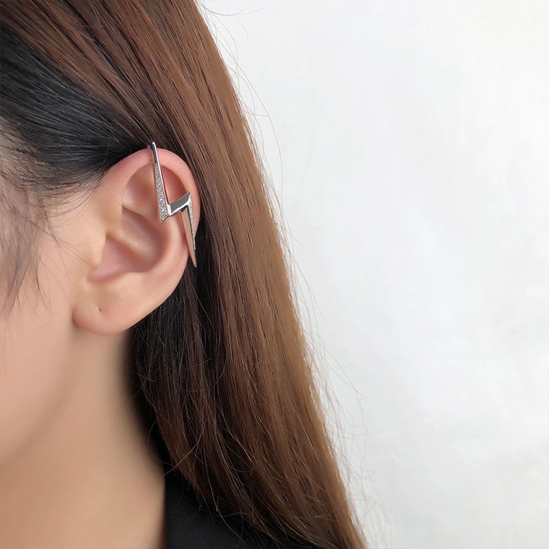 Anting clip-on petir desain kreatif busana sederhana gaya Korea