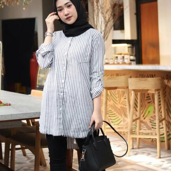 H M Kemeja Salur Hitam  Putih  Wanita Baju  Kantor  Formal 