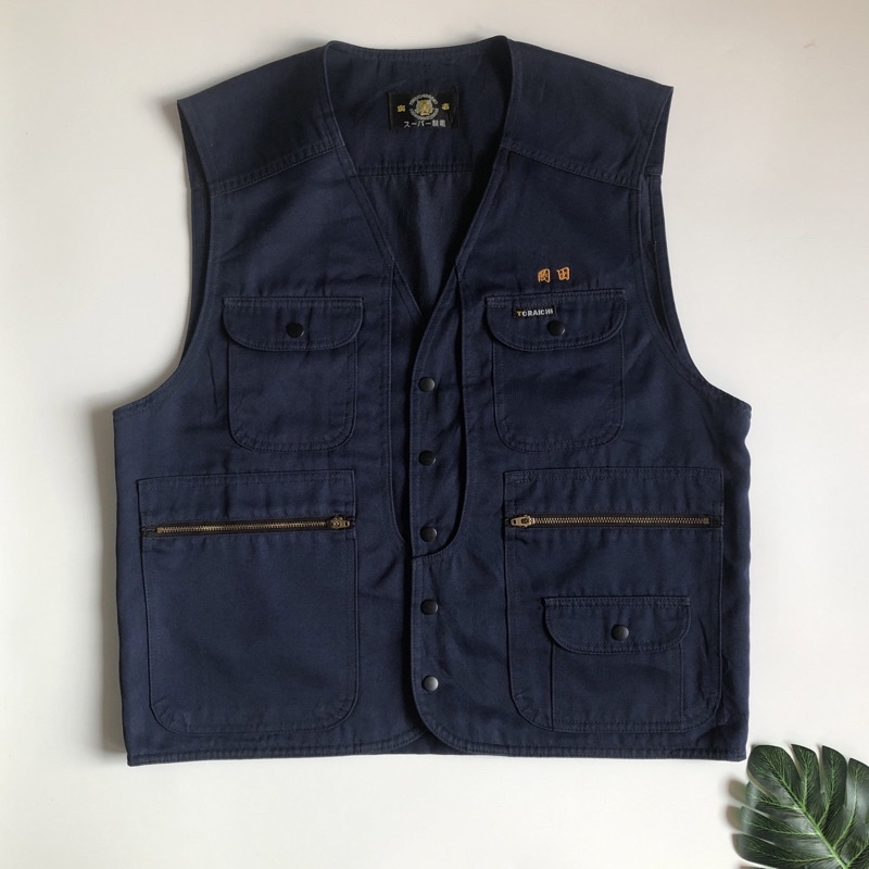 Toraichi Vest
