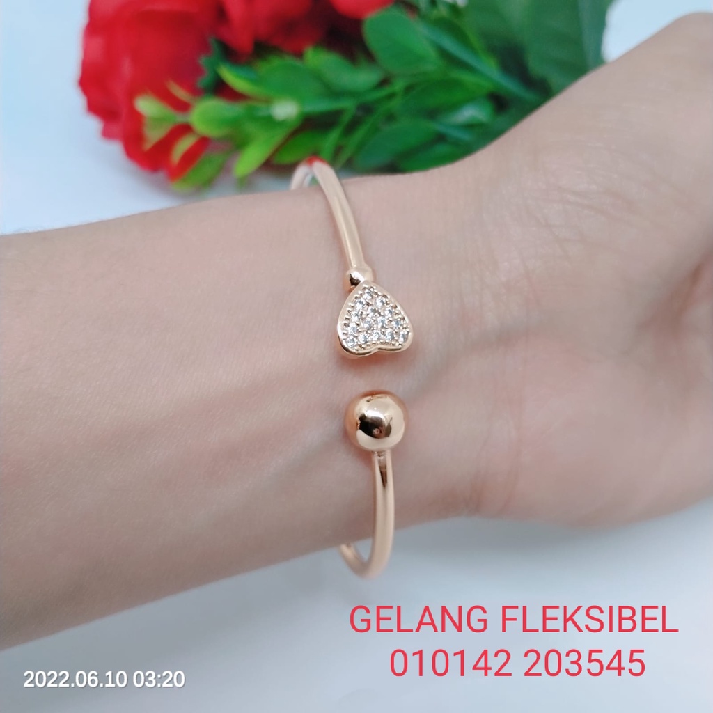 Gelang Tangan Fleksibel Bangle Wanita Titanium Xuping Perhiasan Aksesoris Fashion Lapis Emas Anti Karat