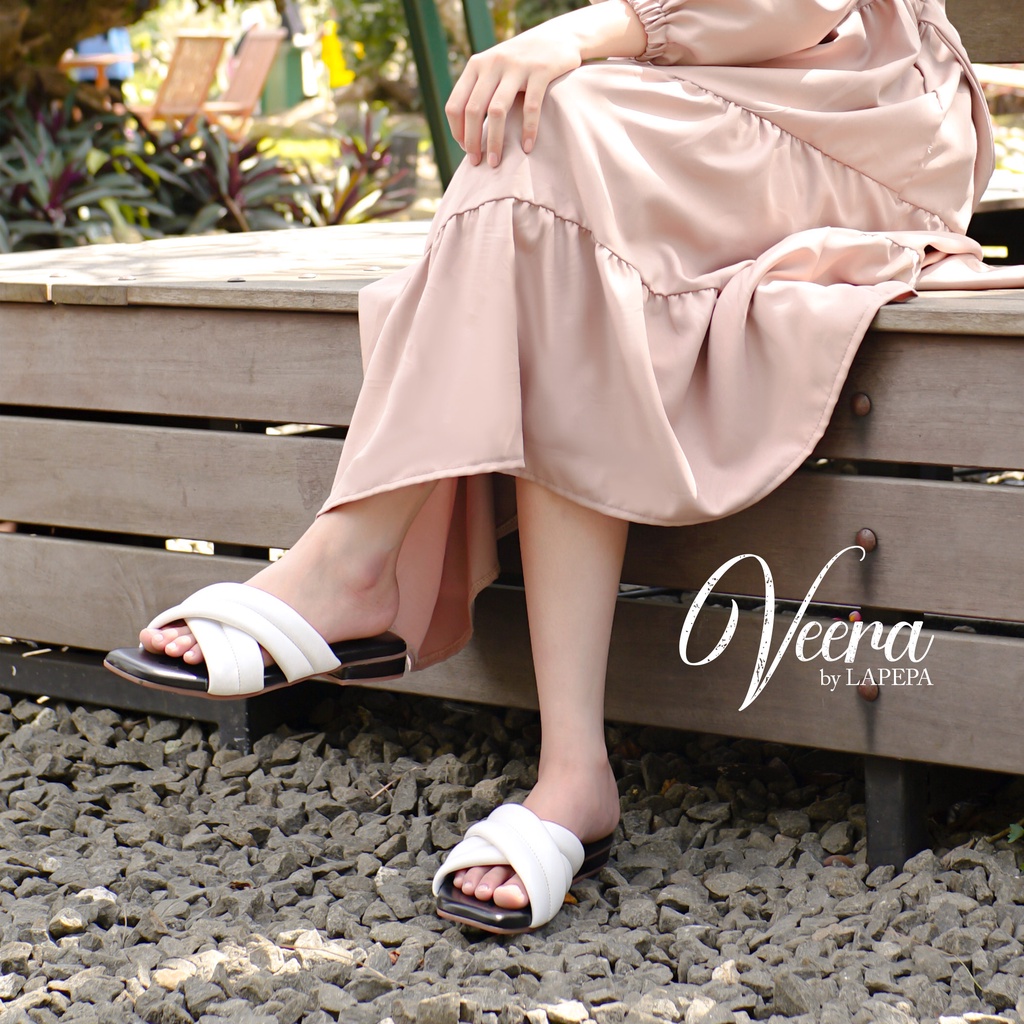 AVLINSTORE - tipe VEERA Sandal Kondangan Wanita Hak Tinggi 2cm Model Silang Slip On Kekinian