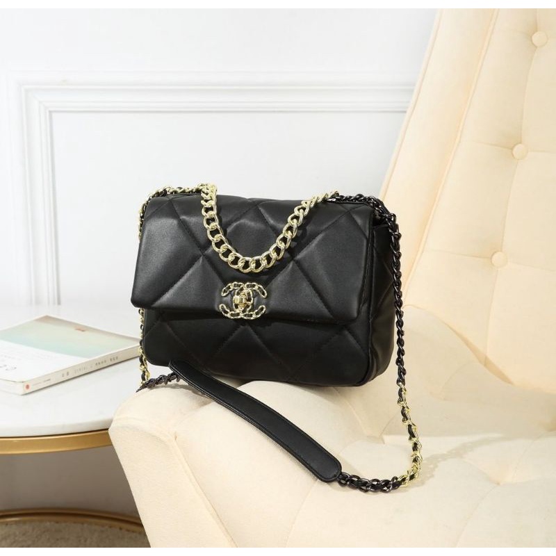 TAS CH MAXI FLAP BAG BLACK SEMPREM FREE PAPERBAG