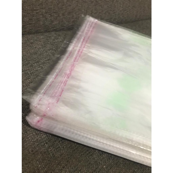

Ginger- plastik opp lem seal 35x40 tebal isi 100lembar - 35x40 tebal