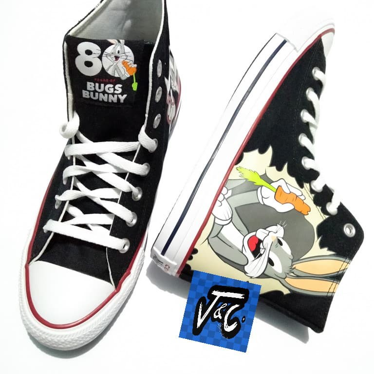 black bugs bunny converse