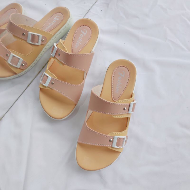 Sandal Wanita Empuk dan Nyaman Model Trendy (Melisa 01)