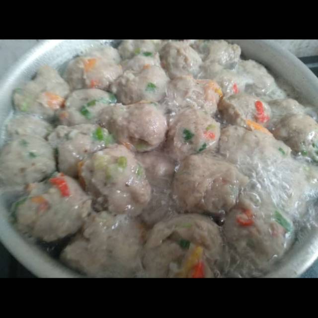 

Bakso keriting pedas jajanan Garut