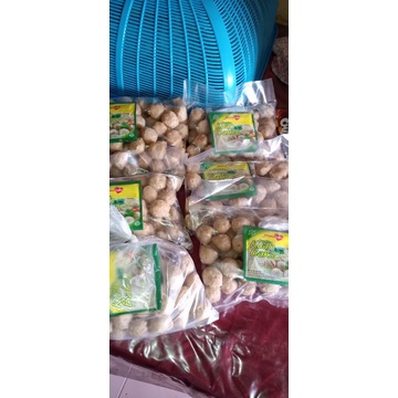 

Bakso ayam + Bumbu dalam kemasan