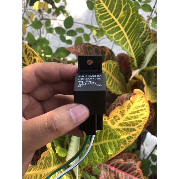 Relay 4 kaki 40A/14V DC