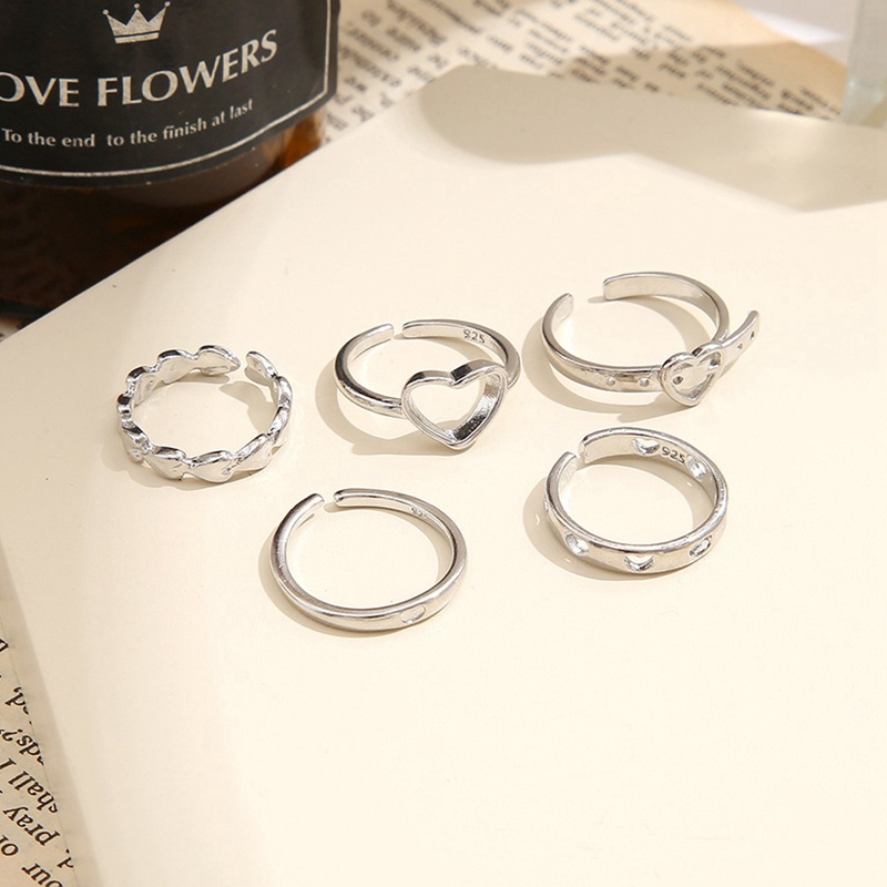 5pcs / Set Cincin Adjustable Bentuk Hati Warna Silver Gaya Punk Untuk Wanita