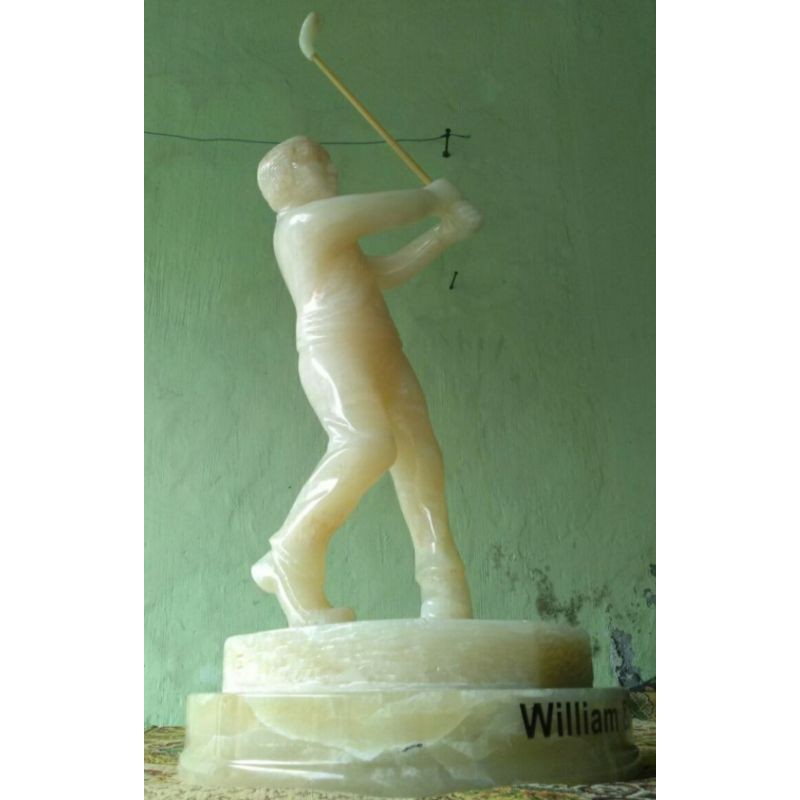 Patung Atlet Golf Onyx