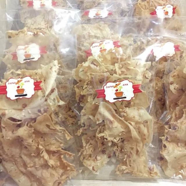 

Rempeyek Kacang