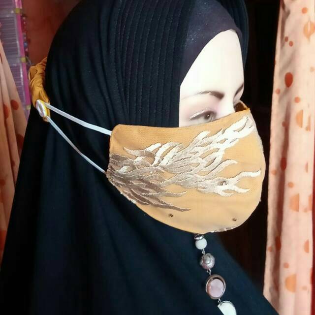 MASKER HIJAB KAIN BROKAT