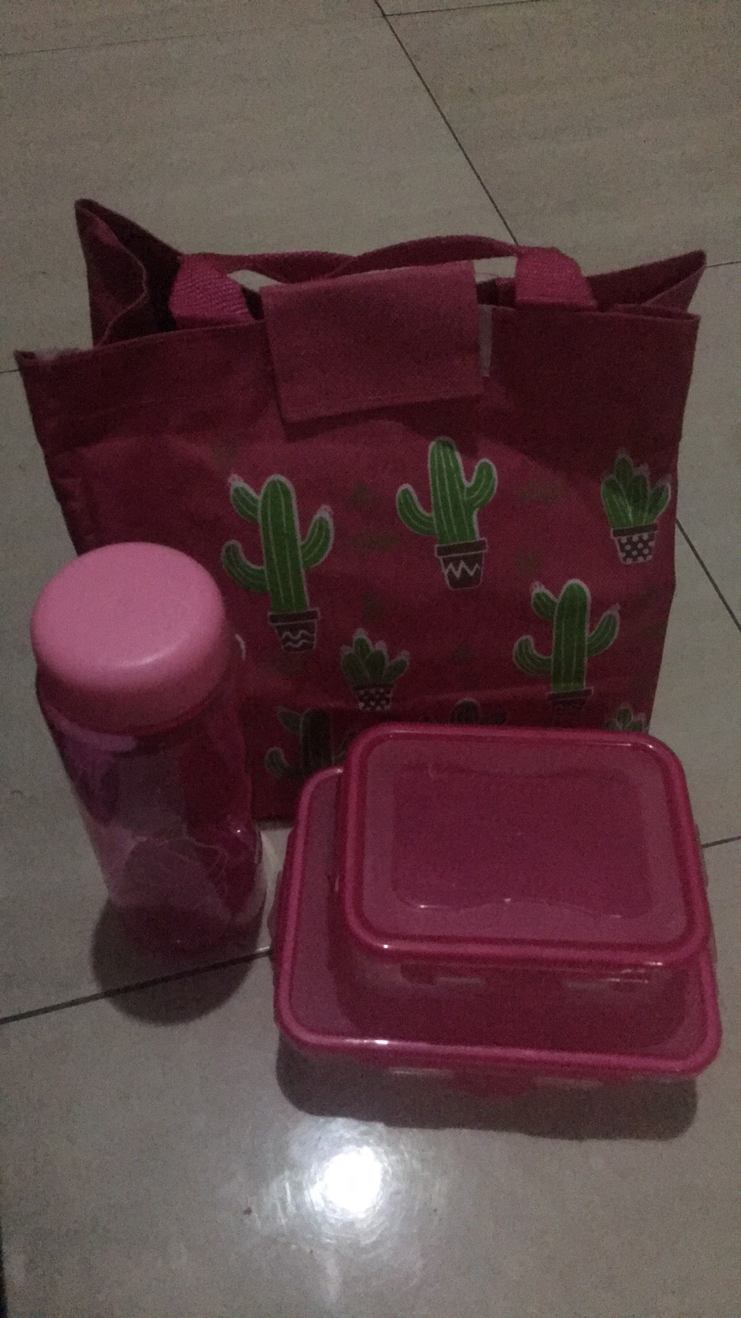 Cpm Lunch Box Set Dengan Tas Isi 4 Buah