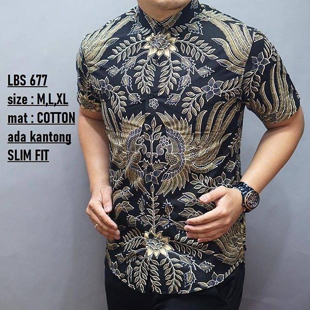 LBS 677 HEM KEMEJA BATIK PRIA SLIM FIT LUIGI BATANI