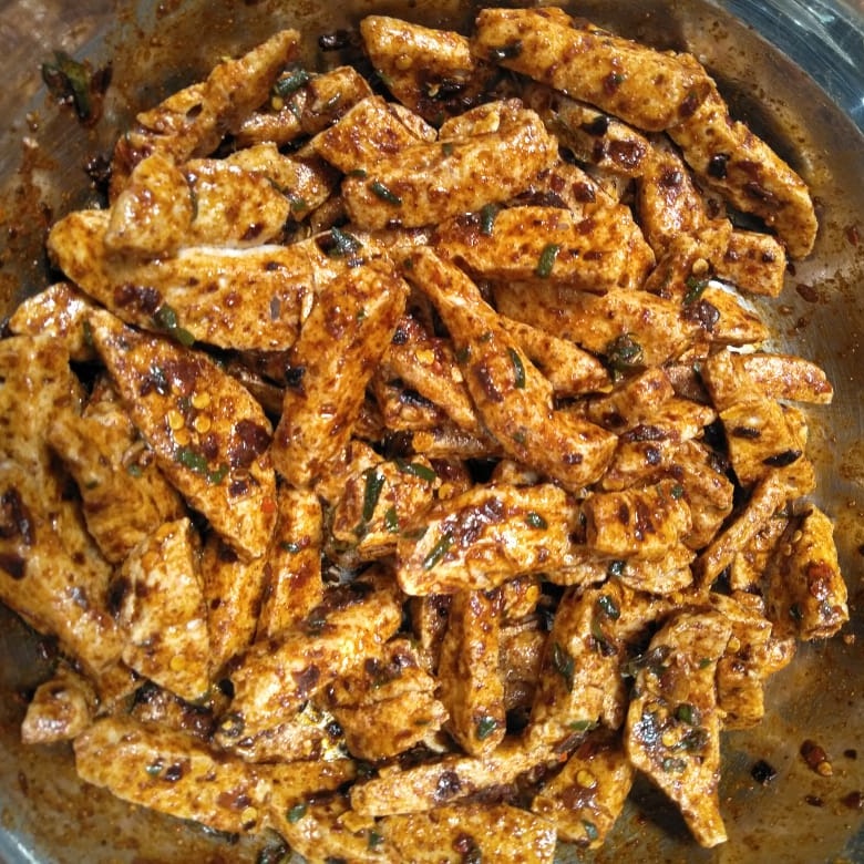 

Basreng Pedas Daun Jeruk 80gr