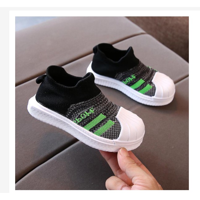 (HZ) Sepatu sneakers anak HZK55