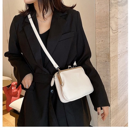 097, tas selempang wanita import fashion tas slinbag terkiniian cantik dan termurah best seller korea model