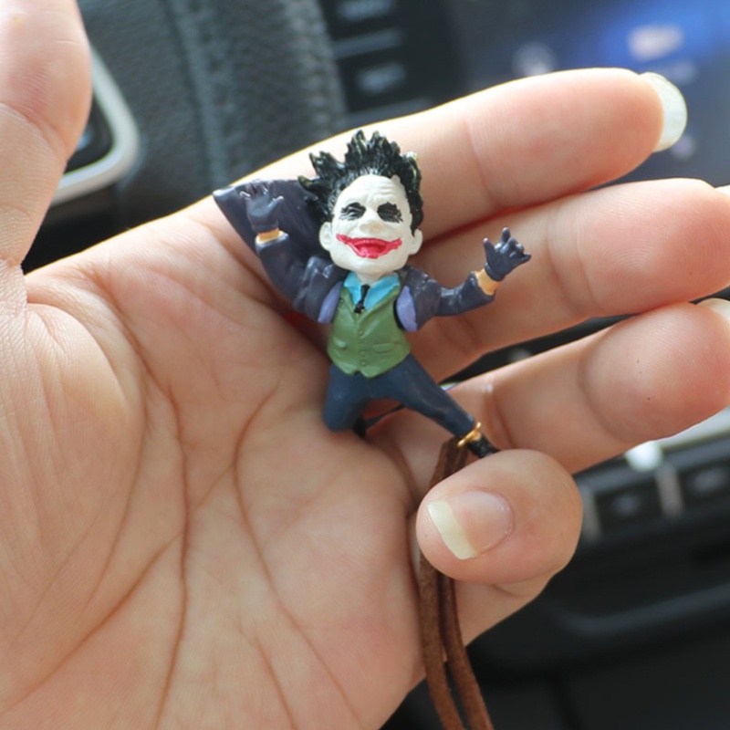 Dekorasi Interior Mobil Bentuk Joker