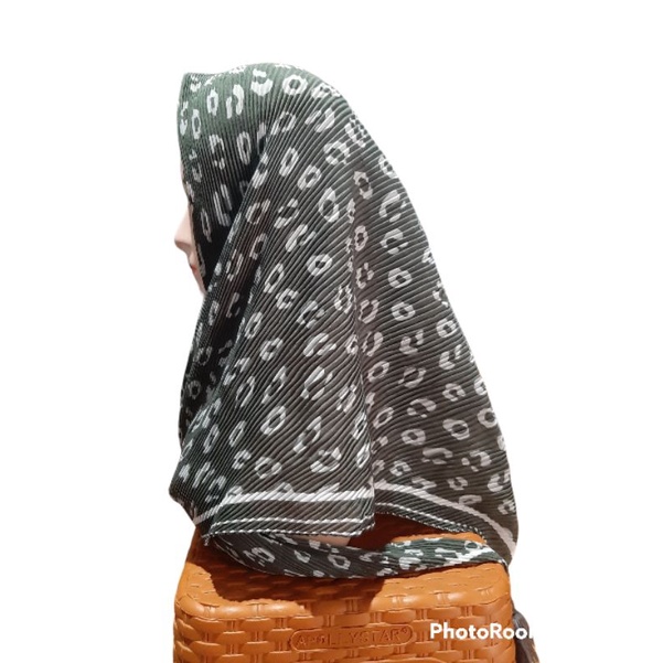 SEGI EMPAT PLISKET BANDUL / DENAY PLISKET