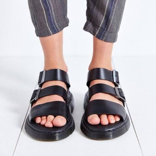 dr martens gryphon brando