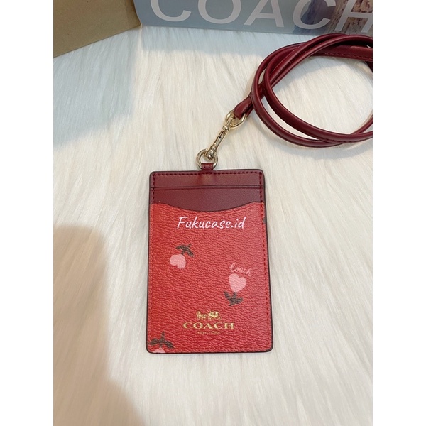 

Coach Red Heart Floral Lanyard || Name Tag || ID Card Holder