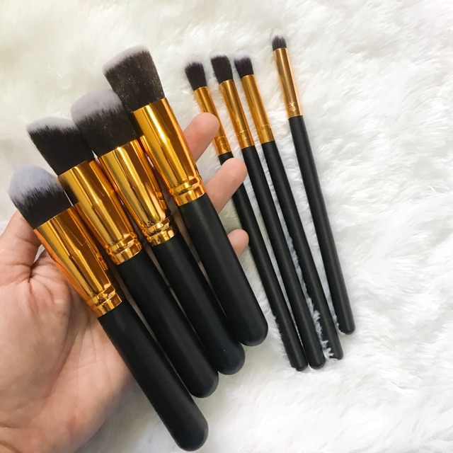 Make Up Brush 8 PCS - Black Gold