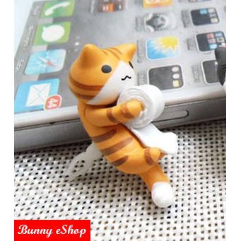 Earphone Jack Plug (Dust Plug) Kucing Pegang Tissue [EJP-0006]