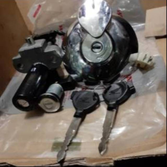 Kunci kontak set cb 150 orisinil HGP