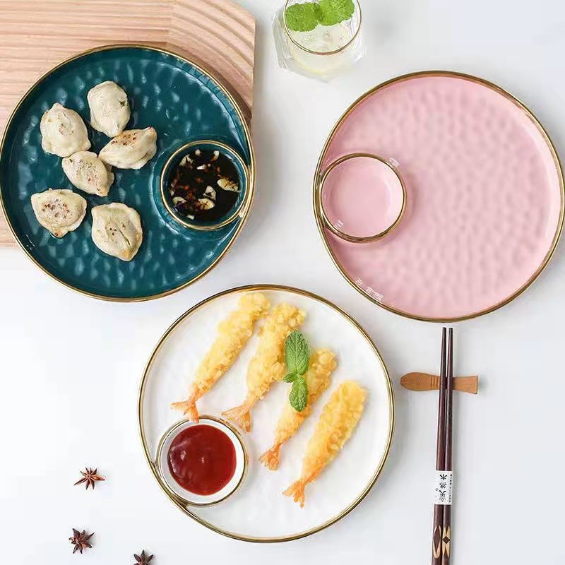 Piring pangsit list emas / piring saos / Piring makan keramik