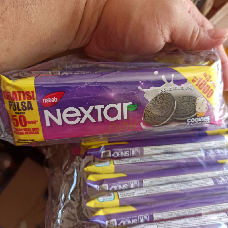 

Noir Nextar Cookies Sandwich Richoco 28 Gram