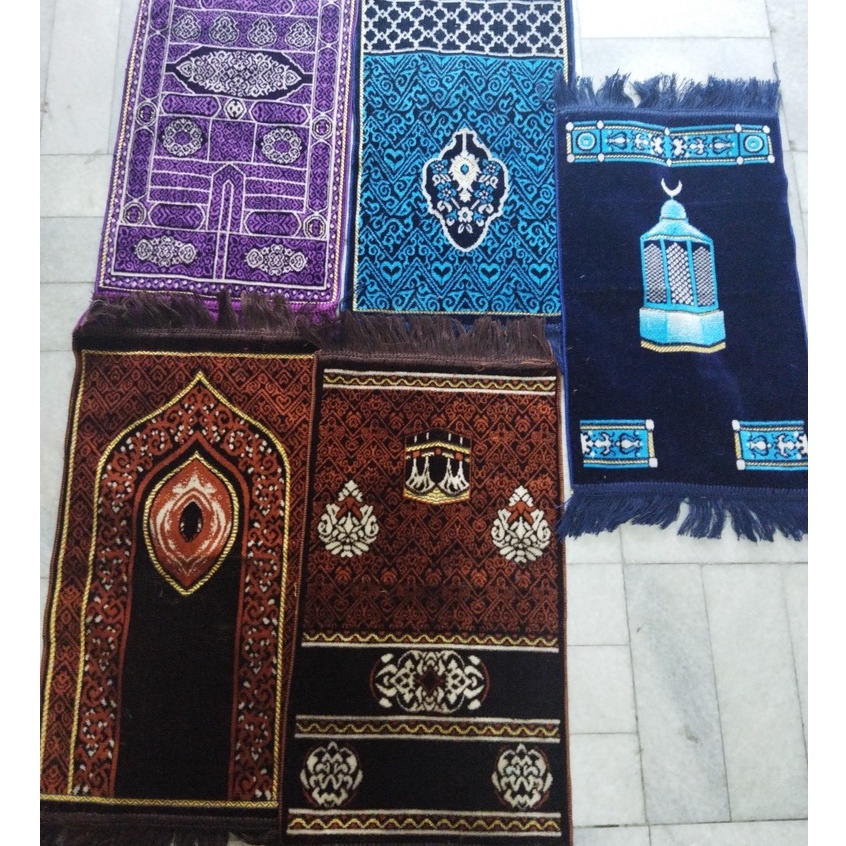 Sajadah Turki Kiswah Muka/Kepala Mini Impor Bludru Warna 35x60cm