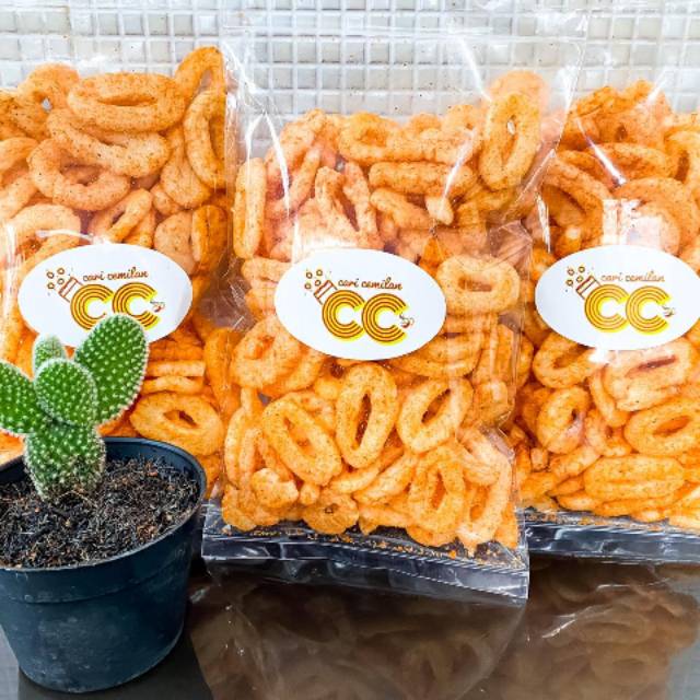 

Krupuk Ring gurih pedas /krupuk ikan