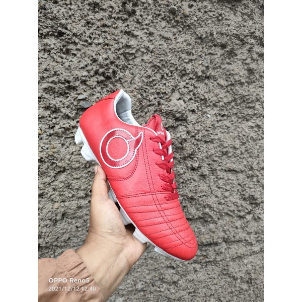 Sepatu Bola Ortus Terbaru  2024 Merah Bahan Kulit